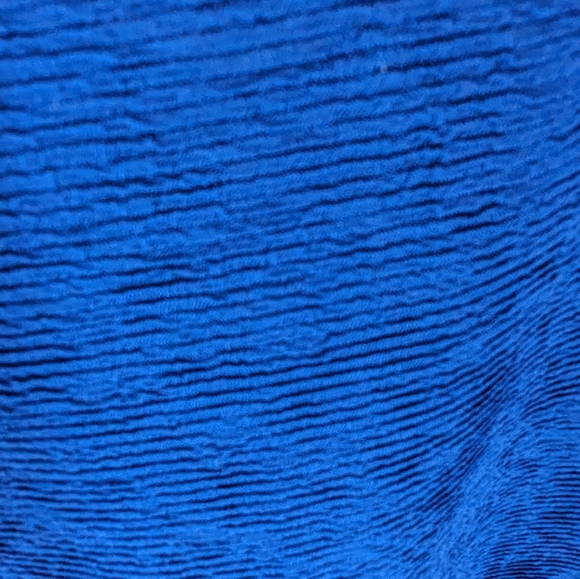 Beautiful stretchy fitted sexy dress fits approximately size 12 forever 21 - Picture 4 of 5